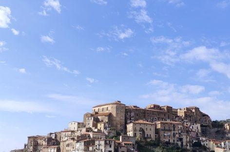 Cilento: 4 Giorni in e-bike tra Archeologia, Montagna e Mare